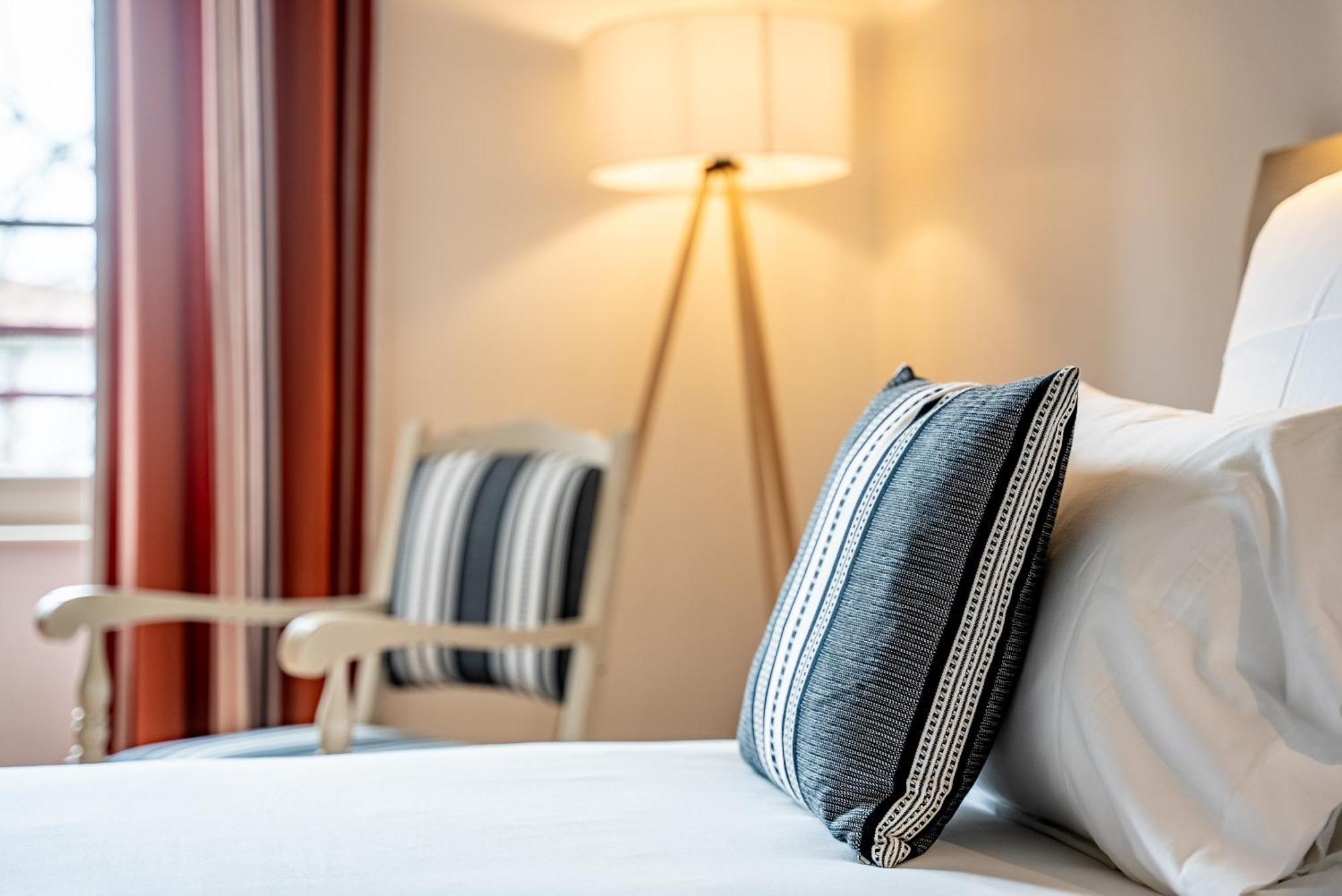 Hotel Restaurant & Spa La Maison Oppoca Ainhoa Room photo