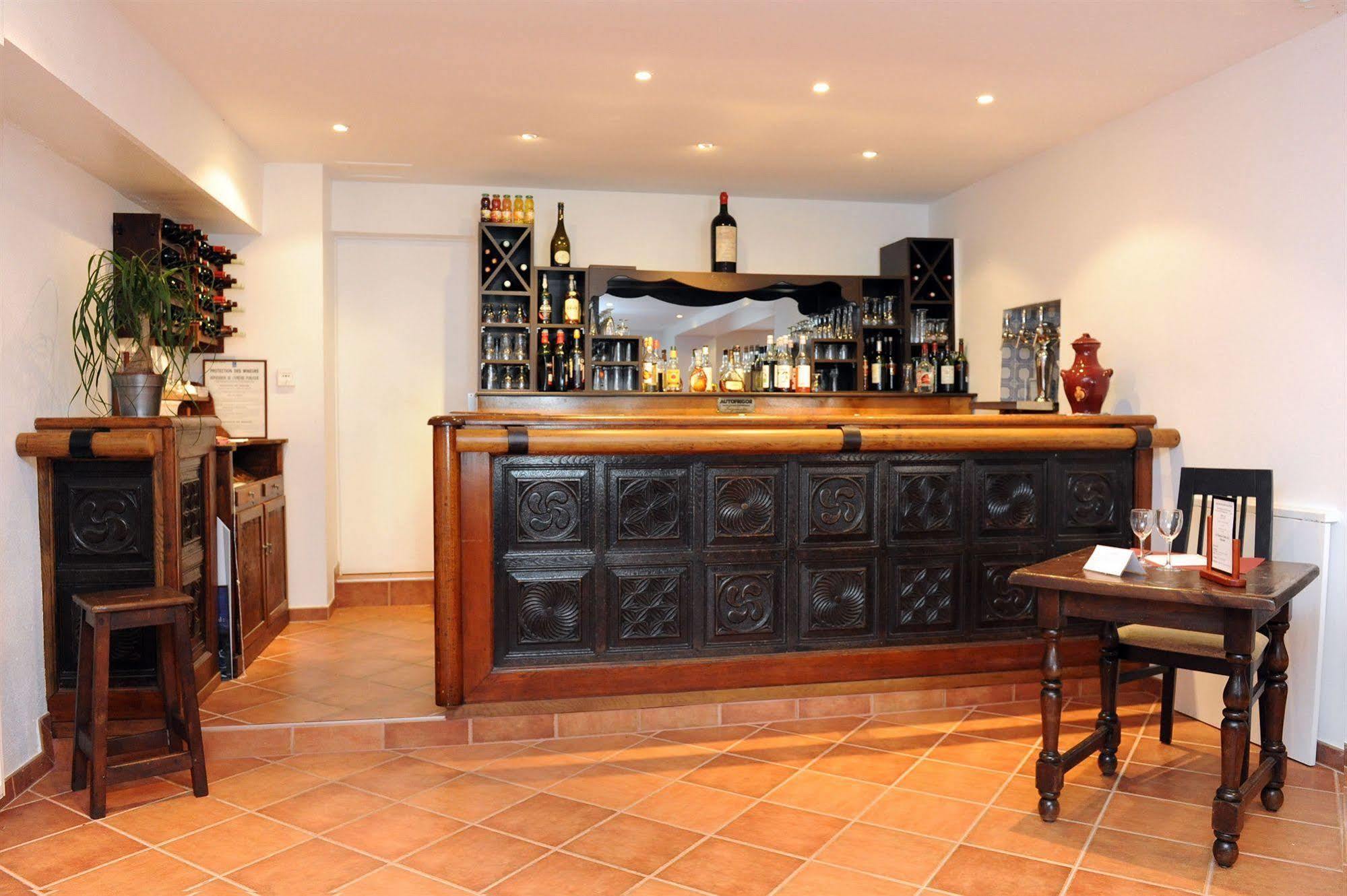 Hotel Restaurant & Spa La Maison Oppoca Ainhoa Exterior photo